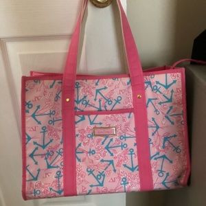 Lilly Pulitzer Delta Gamma Tote Anchors